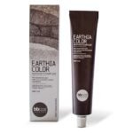 La Tintura Earthia Color de BBCOS de 100 ml es una excelente coloración permanente, limpia y vegana. Al estar formulada sin amoníaco, sin PPD ni resorcinol, es ideal para cuero cabelludo sensible